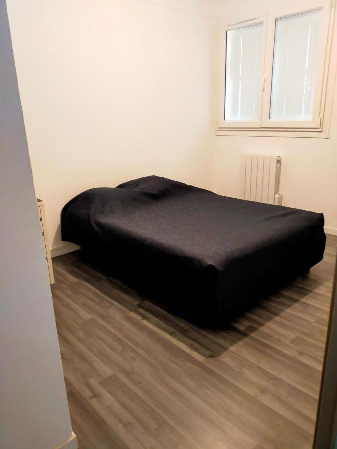 Appartement En Duplex Au 3Ieme Etage Sans Ascenseur Hyeres Exterior photo
